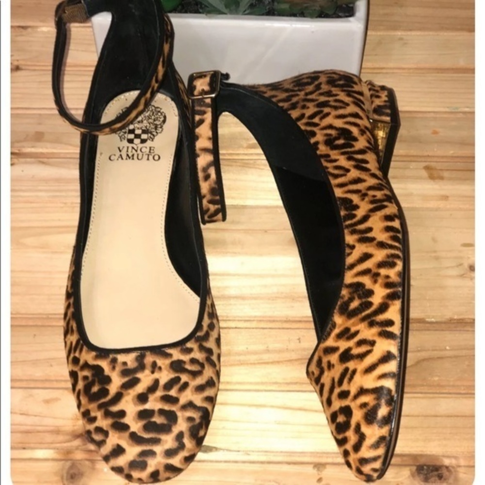 VC Signature Vince Camuto Vp Attera Calf hair Flat Slip On Shoe leopard …